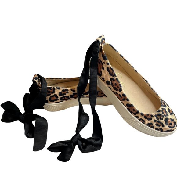 NWT Jessica Simpson Elisha Platform Round Toe Sneaker Slip on Leopard Si… - Picture 4 of 6